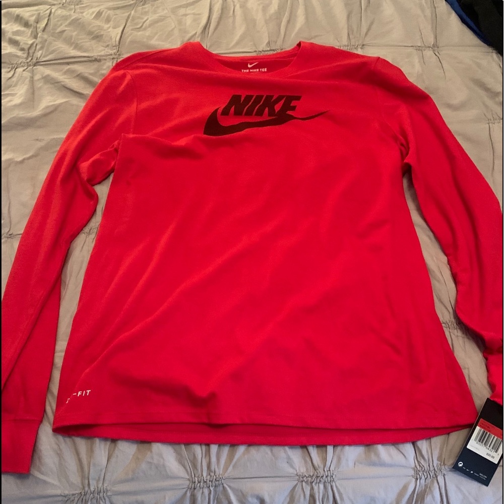 Nike long sleeve workout shirt